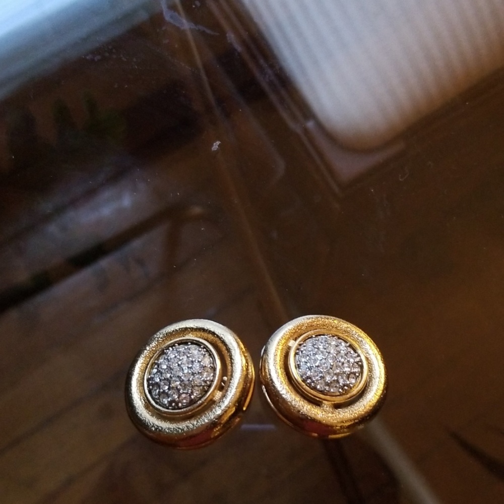 Vintage Parklane clip earrings